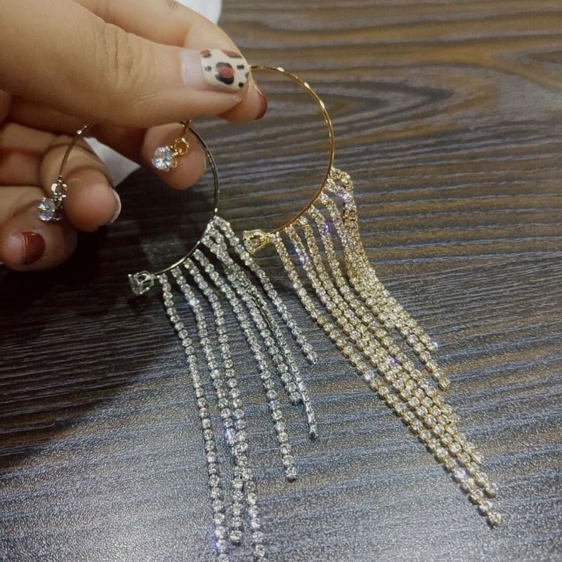 Brincos Queen- Estilo e  Glamour